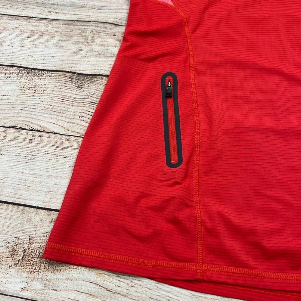 REI Womens Red Short Sleeve Active Performance T-Shirt Zip Pocket Size‎ M - Picture 5 of 6